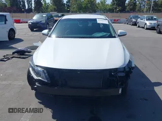 2018 Kia Optima LX z VIN 5XXGT4L35JG265371, wystawiony jako IAAI lot #42494354 z przebiegiem 86 411 mil mil oraz . Historia ofert i sprzedaży dostępna na DreamBid. Obrazek 6.