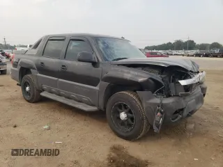 2003 Chevrolet Avalanche with VIN 3GNEK13T23G113578, listed as a Copart auction lot 66889974 with 210,233 mi miles and Salvage Title. Bid and sale history available at carsss.com. Image 4.