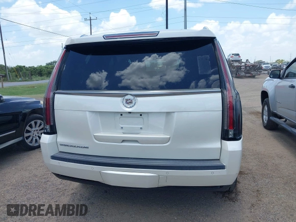 2015 Cadillac Escalade Luxury z VIN 1GYS4BKJ1FR215223, wystawiony jako IAAI lot #42548931 z przebiegiem 145 947 mil mil oraz . Historia ofert i sprzedaży dostępna na DreamBid. Obrazek 16.