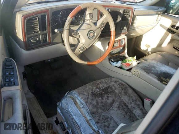 2006 Cadillac Escalade EXT z VIN 3GYEK62NX6G184261, wystawiony jako Copart lot #76911964 z przebiegiem Nie podano mil oraz Szkoda całkowita • Salvage title. Historia ofert i sprzedaży dostępna na DreamBid. Obrazek 8.