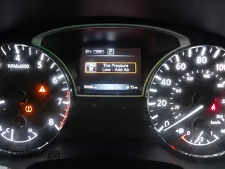2016 Nissan Pathfinder Platinum with VIN 5N1AR2MM4GC632670, listed as a IAAI auction lot 42433320 with 92,686 mi miles and . Bid and sale history available at DreamBid. Image 15.