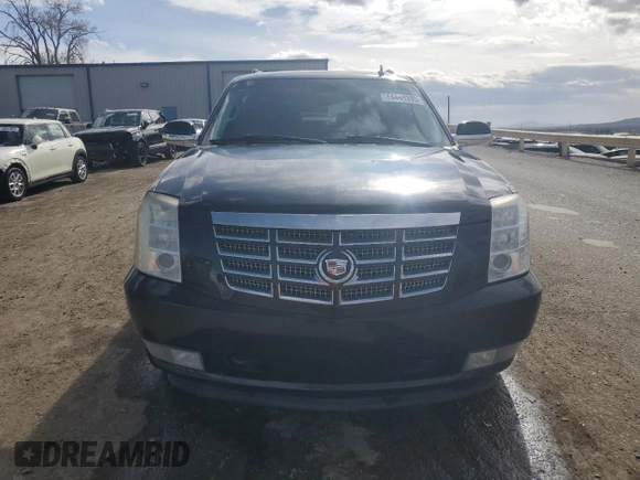 2008 Cadillac Escalade ESV z VIN 1GYFK66868R143475, wystawiony jako Copart lot #44468395 z przebiegiem 195 093 mil mil oraz Szkoda całkowita • Salvage title. Historia ofert i sprzedaży dostępna na DreamBid. Obrazek 5.