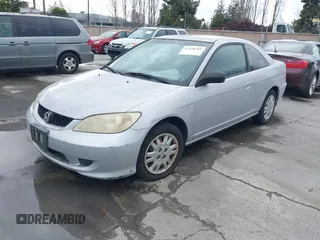 2004 Honda Civic LX with VIN 1HGEM22574L004759, listed as a IAAI auction lot 41928285 with 194,580 mi miles. Bid and sale history available at carsss.com. Image 2.