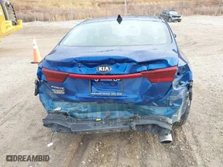 2021 Kia Forte LXS with VIN 3KPF24AD8ME267493, listed as a IAAI auction lot 38358873 with NaN miles. Bid and sale history available at carsss.com. Image 6.