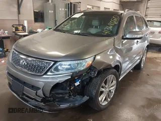 2015 Kia Sorento SX with VIN 5XYKWDA74FG617737, listed as a IAAI auction lot 41368050 with 96,763 mi miles. Bid and sale history available at carsss.com. Image 6.