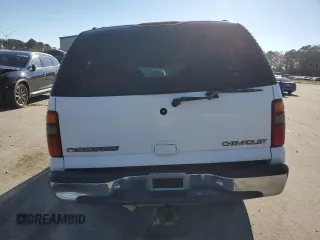 2001 Chevrolet Suburban LS with VIN 3GNFK16T31G177271, listed as a Copart auction lot 89349205 with 404,627 mi miles and Salvage Title. Bid and sale history available at carsss.com. Image 6.