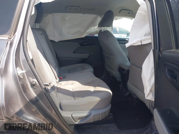 2021 Toyota Highlander L with VIN 5TDZZRAH3MS523182, listed as a IAAI auction lot 42052236 with 62,721 mi miles and . Bid and sale history available at DreamBid. Image 8.