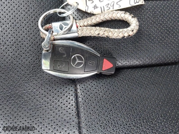 2015 Mercedes-Benz E-Class E 350 Luxury with VIN WDDHF8JB7FB163506, listed as a IAAI auction lot 40734709 with 87,059 mi miles. Bid and sale history available at carsss.com. Image 11.