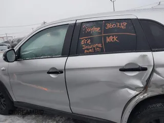 2019 Mitsubishi Outlander ES z VIN JA4AR3AU6KU022815, wystawiony jako IAAI lot #41511268 z przebiegiem 59 781 mil mil oraz . Historia ofert i sprzedaży dostępna na DreamBid. Obrazek 14.