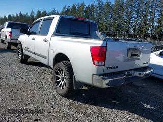 2011 Nissan Titan SL with VIN 1N6AA0EC5BN303931, listed as a IAAI auction lot 41687499 with 243,993 mi miles. Bid and sale history available at carsss.com. Image 3.