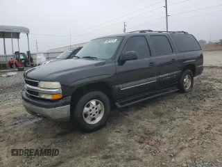 2002 Chevrolet Suburban LS with VIN 3GNEC16Z42G343960, listed as a Copart auction lot 88970245 with 284,632 mi miles and Salvage Title. Bid and sale history available at carsss.com. Image 1.