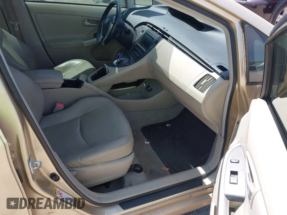 2011 Toyota Prius I with VIN JTDKN3DU5B1415255, listed as a IAAI auction lot 42277738 with Not Provided miles and . Bid and sale history available at DreamBid. Image 5.