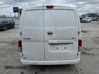 2020 Nissan NV200 SV z VIN 3N6CM0KN0LK708107, wystawiony jako Copart lot #53154345 z przebiegiem 137 947 mil mil oraz Szkoda całkowita • Salvage title. Historia ofert i sprzedaży dostępna na DreamBid. Obrazek 6.