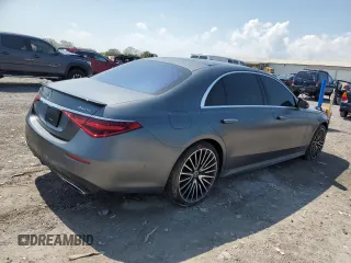 2022 Mercedes-Benz S 580 z VIN W1K6G7GB4NA106528, wystawiony jako Copart lot #52556115 z przebiegiem 39 827 mil mil oraz Szkody całkowita. Historia ofert i sprzedaży dostępna na DreamBid. Obrazek 3.