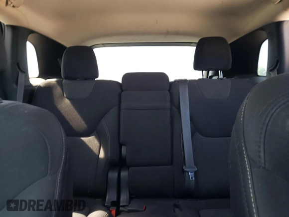 2015 Jeep Cherokee Latitude with VIN 1C4PJMCB9FW771899, listed as a Copart auction lot 63452475 with 140,670 mi miles and Clean title. Bid and sale history available at DreamBid. Image 10.