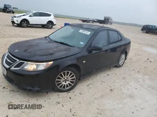 2010 Saab 9-3 z VIN YS3FA4CY8A1610300, wystawiony jako Copart lot #55986745 z przebiegiem 203 536 mil mil oraz Tytuł czysty. Historia ofert i sprzedaży dostępna na DreamBid. Obrazek 1.