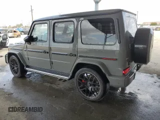 2024 Mercedes-Benz G 63 AMG z VIN W1NYC7HJ2RX514218, wystawiony jako Copart lot #50935875 z przebiegiem 11 137 mil mil oraz Szkody całkowita. Historia ofert i sprzedaży dostępna na DreamBid. Obrazek 2.