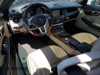 2012 Mercedes-Benz SLK 350 с VIN WDDPK5HA2CF028537, выставлен на аукционе Copart как лот 57309275 с пробегом 88 214 миль миль и Списание • Salvage title. История ставок и продаж доступна на DreamBid. Изображение 8.