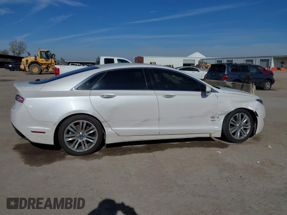 2016 Lincoln MKZ with VIN 3LN6L2G97GR611151, listed as a IAAI auction lot 41354637 with 113,787 mi miles and . Bid and sale history available at DreamBid. Image 6.