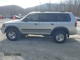 2000 Mitsubishi Montero Sport LS with VIN JA4LS31H9YP005577, listed as a IAAI auction lot 41590624 with 149,625 mi miles. Bid and sale history available at carsss.com. Image 14.