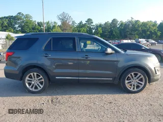 2017 Ford Explorer XLT с VIN 1FM5K8D89HGA56502, выставлен на аукционе IAAI как лот 42631829 с пробегом 196 787 миль миль и . История ставок и продаж доступна на DreamBid. Изображение 13.