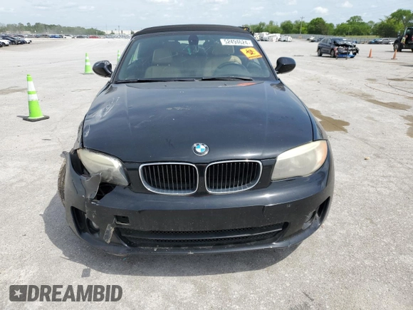 2012 BMW 1 Series 128i z VIN WBAUN1C53CVH84178, wystawiony jako Copart lot #80504034 z przebiegiem Nie podano mil oraz Szkoda całkowita • Salvage title. Historia ofert i sprzedaży dostępna na DreamBid. Obrazek 5.