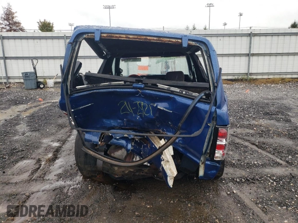 1984 Chevrolet Blazer z VIN 1G8CS18B1E0174714, wystawiony jako Copart lot #73002764 z przebiegiem Nie podano mil oraz Szkoda całkowita • Salvage title. Historia ofert i sprzedaży dostępna na DreamBid. Obrazek 6.