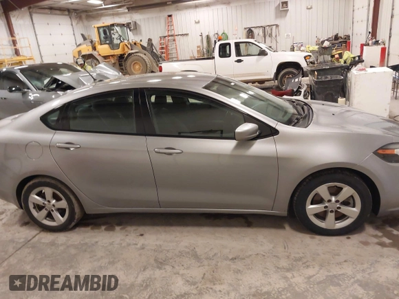 2015 Dodge Dart SXT with VIN 1C3CDFBBXFD378044, listed as a IAAI auction lot 41943120 with 121,282 mi miles. Bid and sale history available at carsss.com. Image 13.