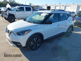 2019 Nissan Kicks S with VIN 3N1CP5CU4KL477933, listed as a IAAI auction lot 41665355 with 54,782 mi miles. Bid and sale history available at carsss.com. Image 18.
