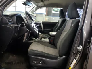 2020 Toyota 4Runner SR5 with VIN JTEBU5JR9L5798203, listed as a Copart auction lot 61198375 with 127,211 mi miles and Clean title. Bid and sale history available at DreamBid. Image 7.