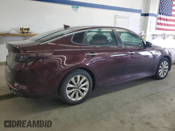 2018 Kia Optima LX with VIN 5XXGT4L33JG265983, listed as a Copart auction lot 53722745 with 82,233 mi miles and Salvage title. Bid and sale history available at DreamBid. Image 3.