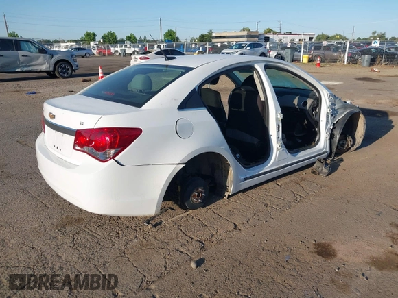 2014 Chevrolet Cruze 1LT with VIN 1G1PC5SB0E7201566, listed as a IAAI auction lot 42299276 with Not provided miles and . Bid and sale history available at DreamBid. Image 4.