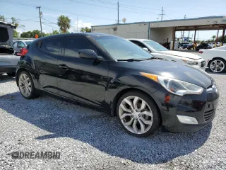 2013 Hyundai Veloster w/Gray Int with VIN KMHTC6AD0DU146529, listed as a Copart auction lot 62612425 with 128,554 mi miles and Clean title. Bid and sale history available at DreamBid. Image 4.