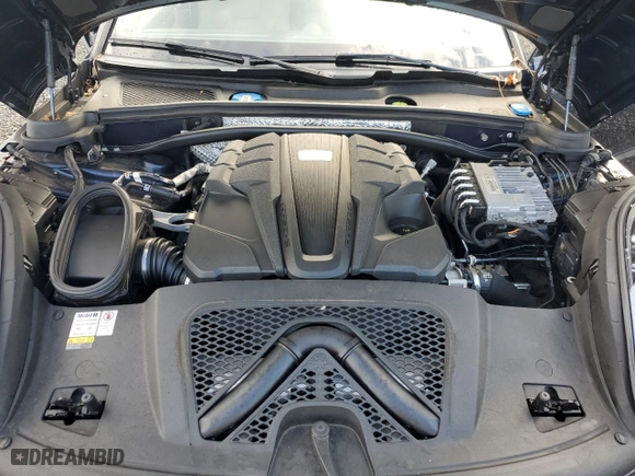 2022 Porsche Macan S with VIN WP1AG2A52NLB22790, listed as a Copart auction lot 82307764 with 15,176 mi miles and Salvage Title. Bid and sale history available at carsss.com. Image 13.