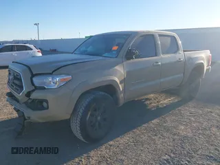 2017 Toyota Tacoma SR5 z VIN 5TFAZ5CN2HX039996, wystawiony jako IAAI lot #41406419 z przebiegiem 132 200 mil mil oraz . Historia ofert i sprzedaży dostępna na DreamBid. Obrazek 17.