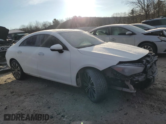 2023 Mercedes-Benz CLA 250 z VIN W1K5J4HB1PN415041, wystawiony jako Copart lot #81901904 z przebiegiem 36 154 mil mil oraz Szkoda całkowita • Salvage title. Historia ofert i sprzedaży dostępna na DreamBid. Obrazek 4.