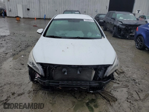 2017 Hyundai Sonata SE with VIN 5NPE24AF2HH482382, listed as a Copart auction lot 44988975 with 131,099 mi miles and Salvage Title. Bid and sale history available at DreamBid. Image 5.
