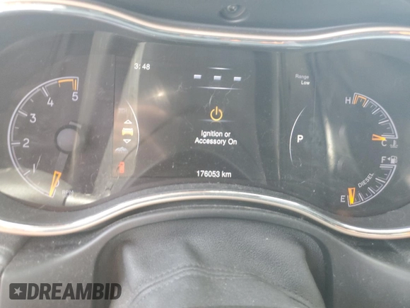 2015 Jeep Grand Cherokee Summit with VIN 1C4RJFJM5FC738473, listed as a Copart auction lot 61049565 with 176,053 mi miles and Clean title. Bid and sale history available at DreamBid. Image 9.