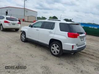 2017 GMC Terrain SLT z VIN 2GKALPEK9H6291152, wystawiony jako IAAI lot #42170118 z przebiegiem 117 427 mil mil oraz . Historia ofert i sprzedaży dostępna na DreamBid. Obrazek 3.