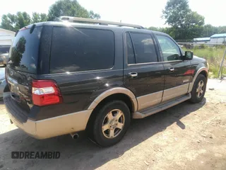 2007 Ford Expedition Eddie Bauer with VIN 1FMFU17577LA73232, listed as a IAAI auction lot 42771394 with 250,975 mi miles and . Bid and sale history available at DreamBid. Image 4.
