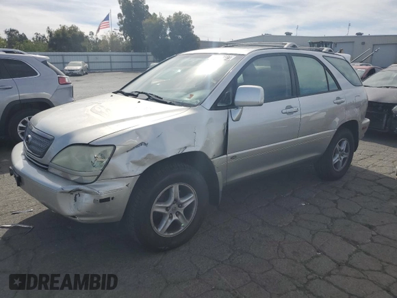 2001 Lexus RX 300 with VIN JTJHF10U410214188, listed as a Copart auction lot 75547664 with 217,418 mi miles and Salvage Title. Bid and sale history available at carsss.com. Image 1.