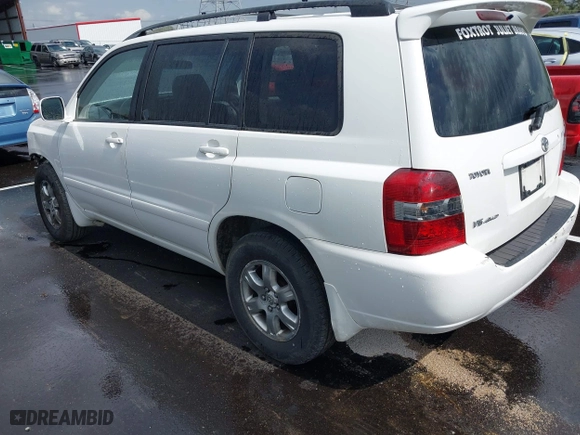 2007 Toyota Highlander with VIN JTEHP21A570202470, listed as a IAAI auction lot 41923634 with 302,540 mi miles. Bid and sale history available at carsss.com. Image 3.