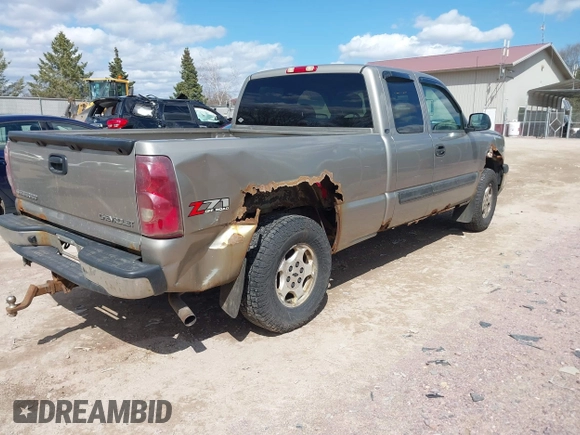 2003 Chevrolet Silverado 1500 LT with VIN 2GCEK19T531343401, listed as a IAAI auction lot 42080760 with 183,960 mi miles. Bid and sale history available at carsss.com. Image 4.