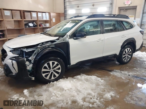 2025 Subaru Outback with VIN 4S4BTAACXS3182351, listed as a IAAI auction lot 41840750 with 3,375 mi miles. Bid and sale history available at carsss.com. Image 2.