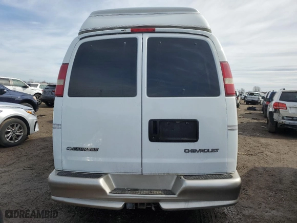 2004 Chevrolet Express Passenger with VIN 1GBFG15T041144358, listed as a Copart auction lot 45413355 with 0 mi miles and Salvage Title. Bid and sale history available at carsss.com. Image 6.