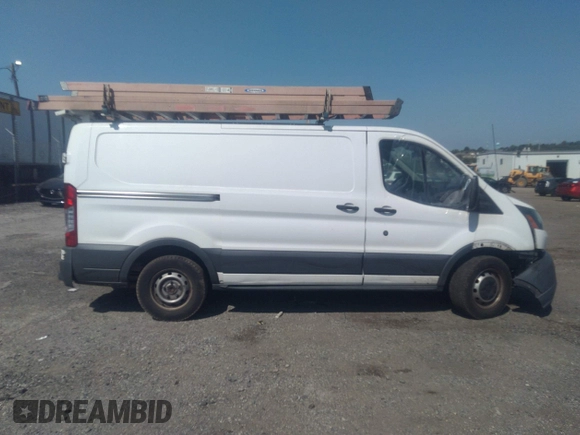 2016 Ford Transit Cargo z VIN 1FTYE1YMXGKA16724, wystawiony jako IAAI lot #40341511 z przebiegiem 188 118 mil mil oraz . Historia ofert i sprzedaży dostępna na DreamBid. Obrazek 13.