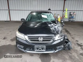 2015 Honda Accord Touring with VIN 1HGCR3F92FA002055, listed as a IAAI auction lot 40930409 with 161,933 mi miles and . Bid and sale history available at DreamBid. Image 12.