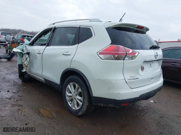 2016 Nissan Rogue SV with VIN KNMAT2MV4GP696067, listed as a IAAI auction lot 41910502 with 140,064 mi miles. Bid and sale history available at carsss.com. Image 3.