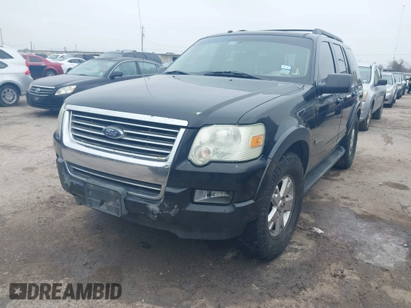 2007 Ford Explorer XLT with VIN 1FMEU63E17UB00742, listed as a IAAI auction lot 41436862 with 316,713 mi miles. Bid and sale history available at carsss.com. Image 2.