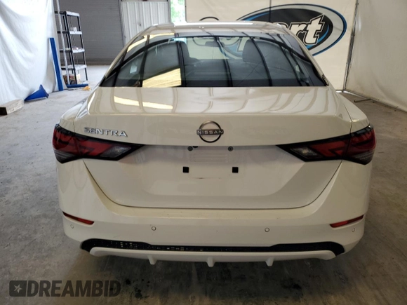 2025 Nissan Sentra S z VIN 3N1AB8BV4SY227080, wystawiony jako Copart lot #57001445 z przebiegiem 10 804 mil mil oraz Czysty tytuł • Clean title. Historia ofert i sprzedaży dostępna na DreamBid. Obrazek 6.